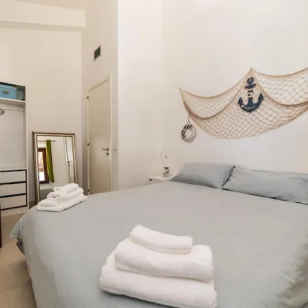 فيلة Cariddi - Sunroom, Pool & Garden