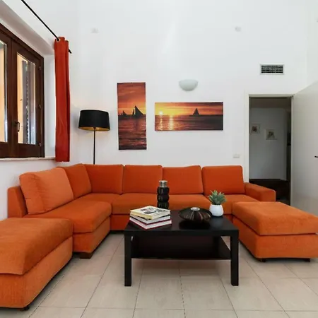Cariddi - Pool & Garden Scicli